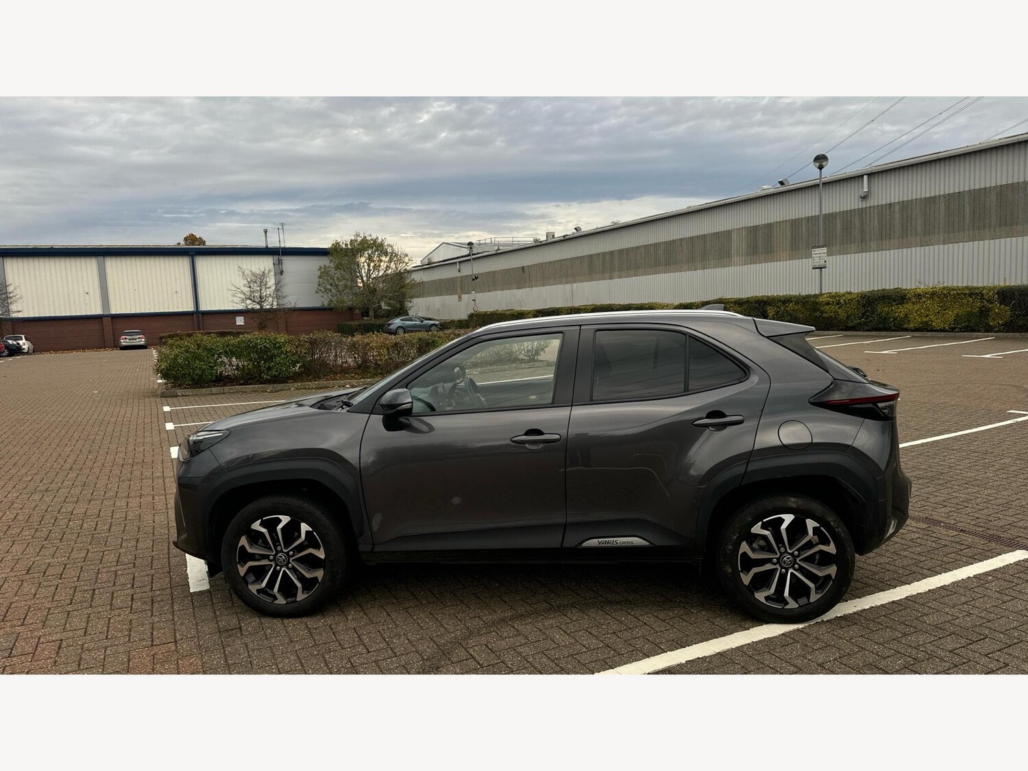 Used Toyota Yaris Cross 2022 for sale - 76585301: Photo 19