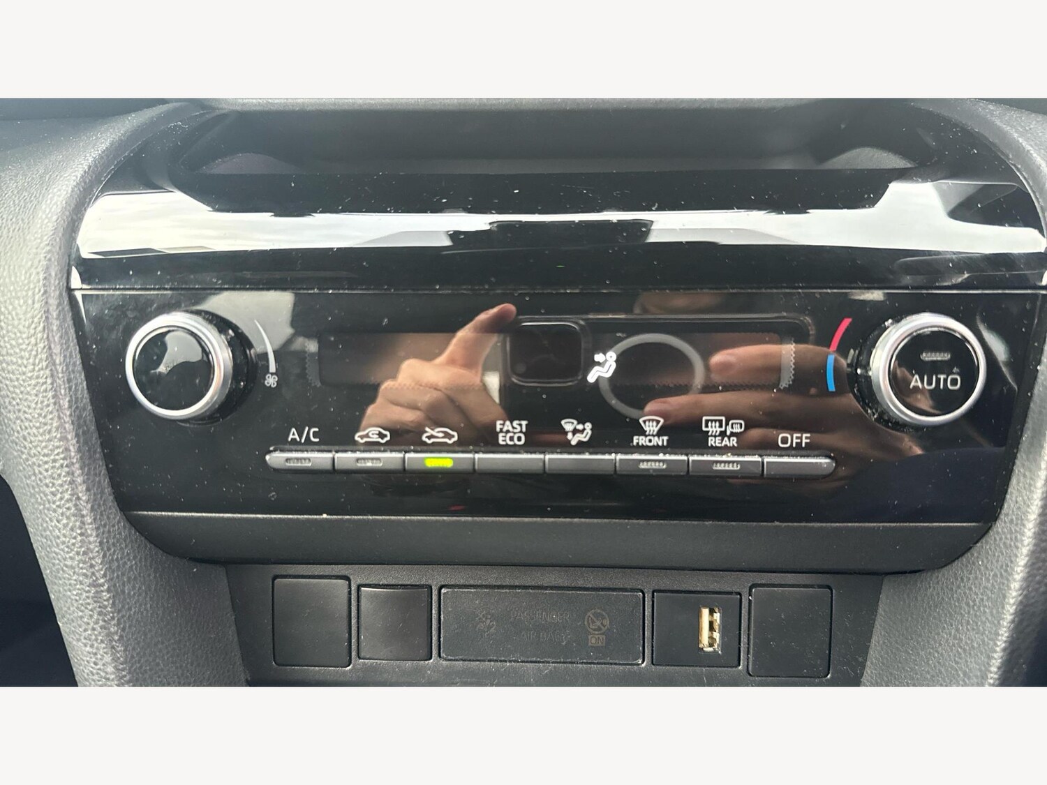 Used Toyota Yaris Cross 2022 for sale - 76585301: Photo 27