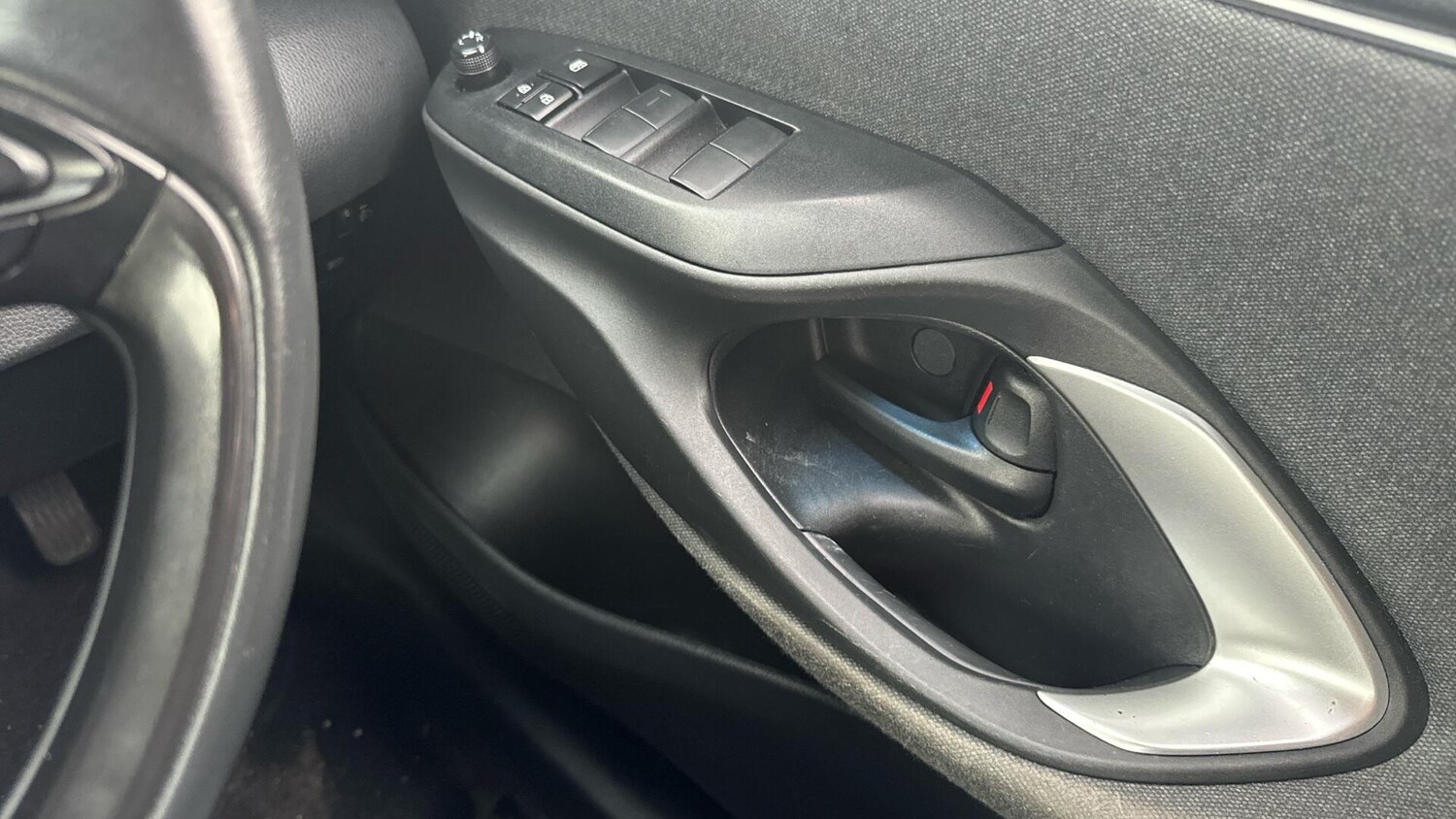 Used Toyota Yaris Cross 2022 for sale - 76585301: Photo 34