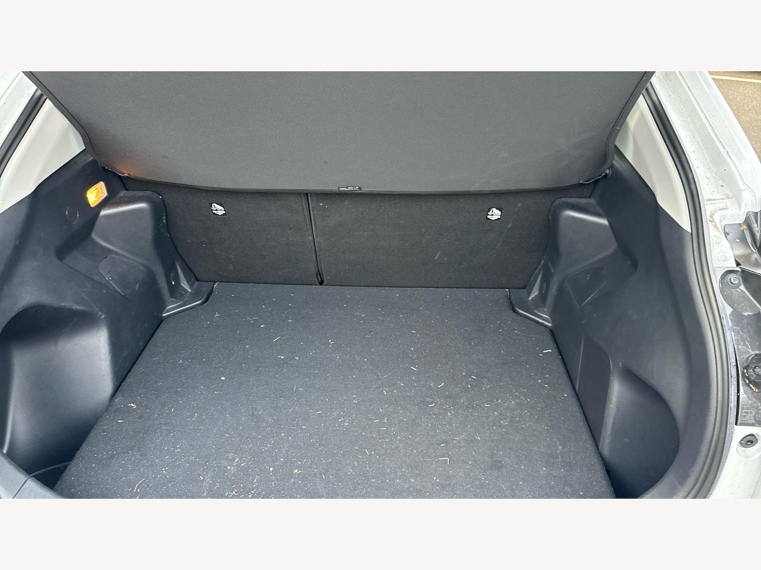 Used Toyota Yaris Cross 2024 for sale - 76801059: Photo 16