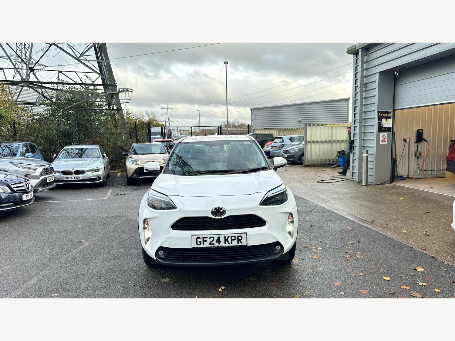 Used Toyota Yaris Cross 2024 for sale - 76801059: Photo 17