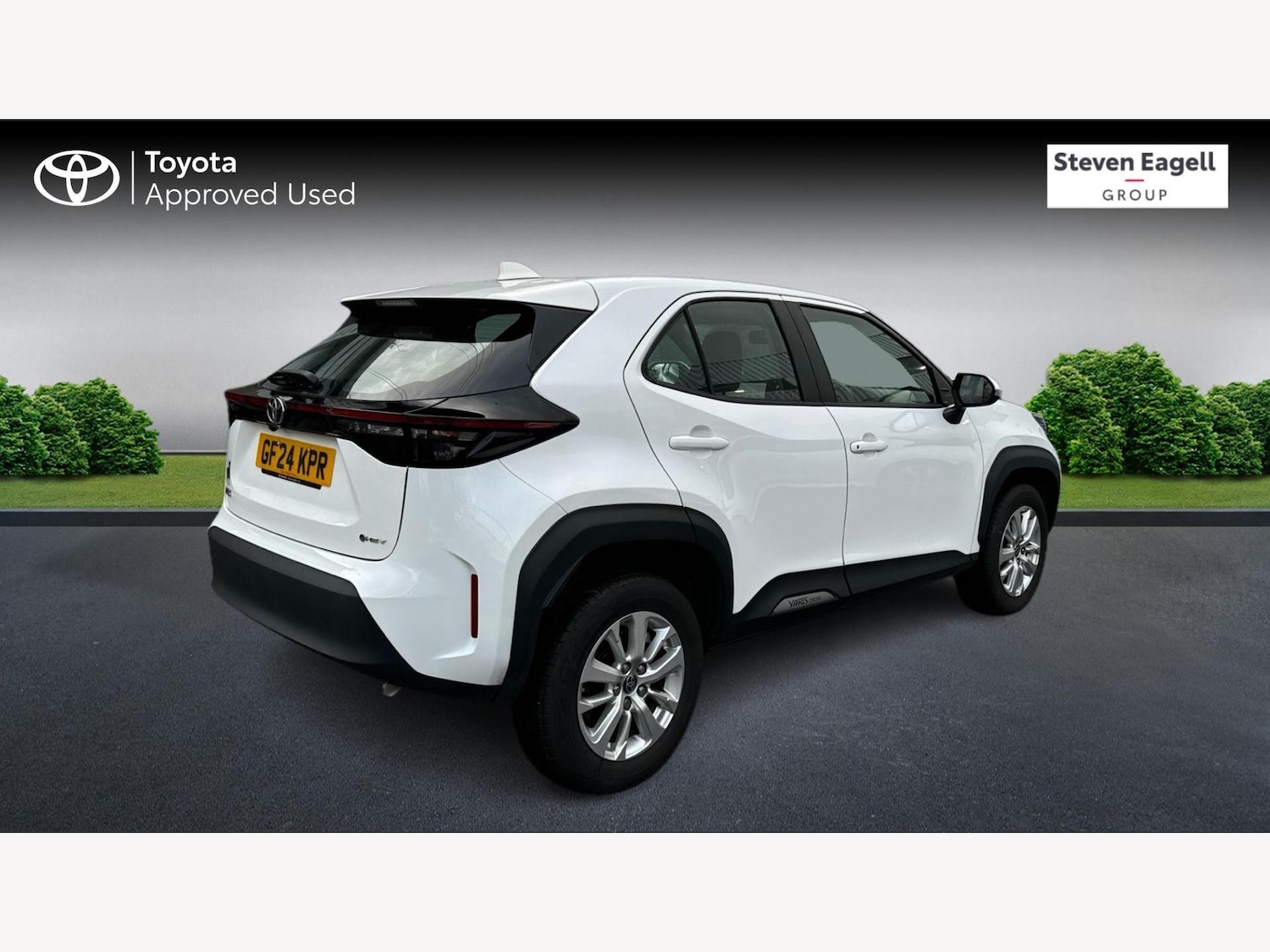 Used Toyota Yaris Cross 2024 for sale - 76801059: Photo 2