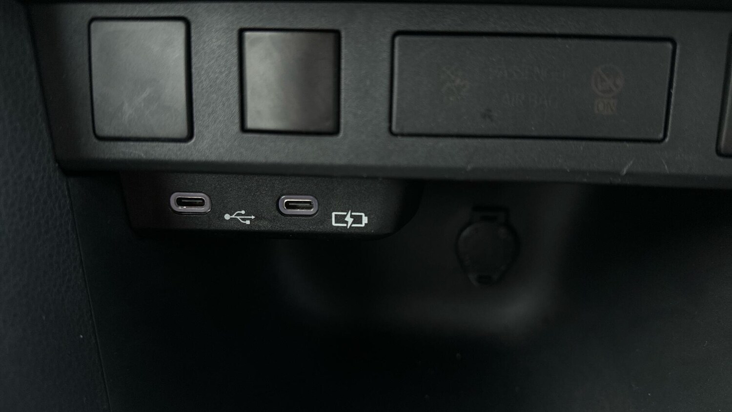 Used Toyota Yaris Cross 2024 for sale - 76801059: Photo 38