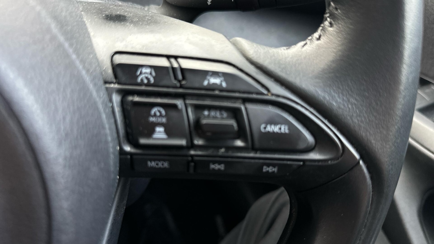 Used Toyota Yaris Cross 2024 for sale - 76801059: Photo 47