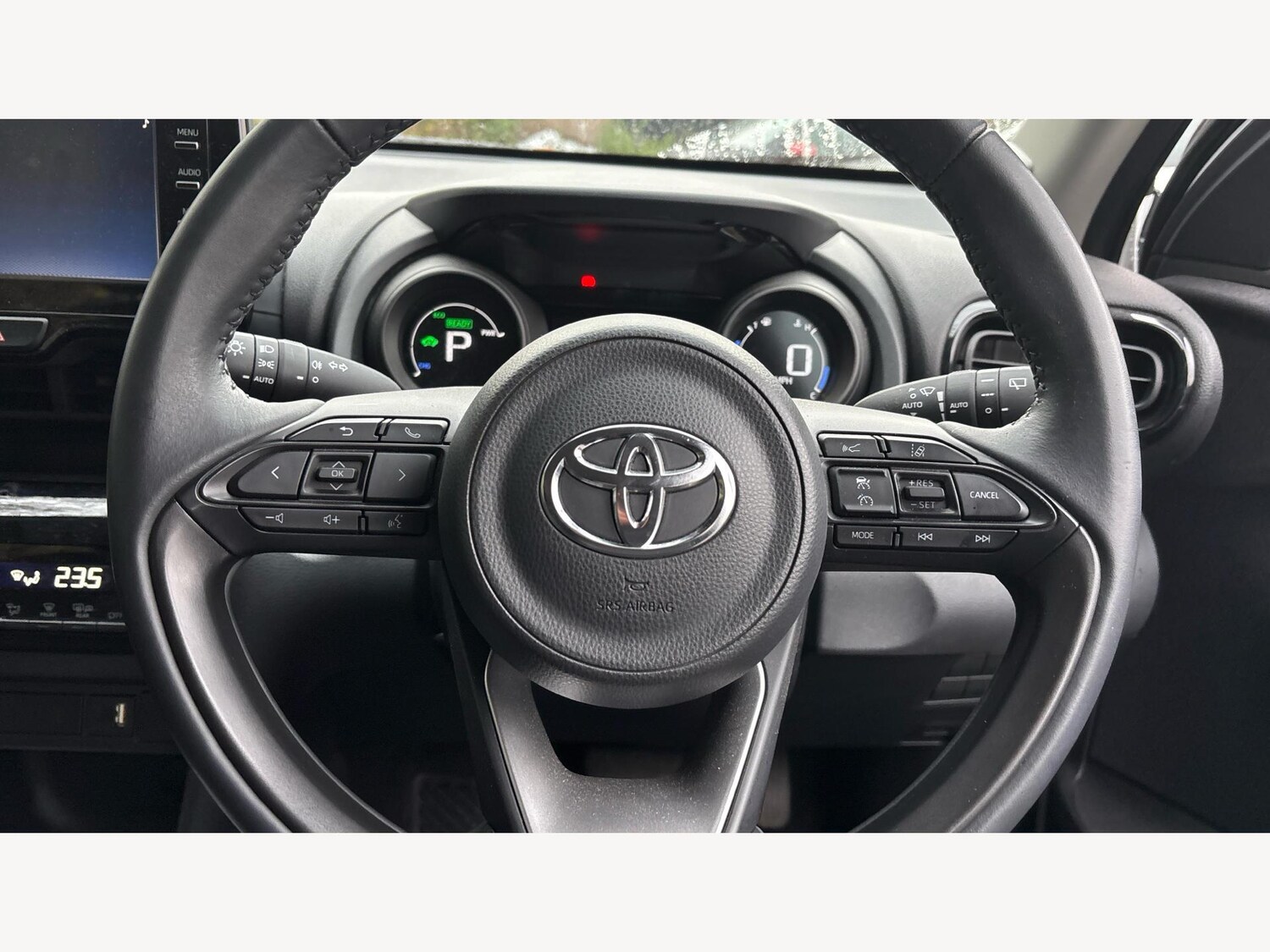 Used Toyota Yaris Cross 2024 for sale - 76700913: Photo 10