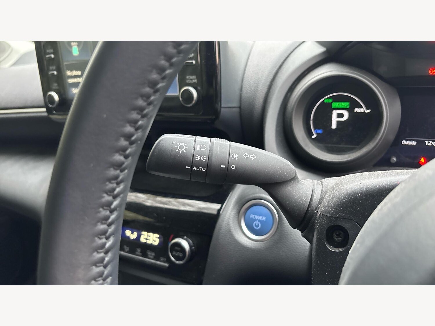 Used Toyota Yaris Cross 2024 for sale - 76700913: Photo 24