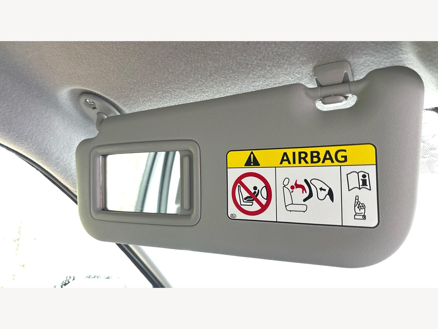 Used Toyota Yaris Cross 2024 for sale - 76700913: Photo 30