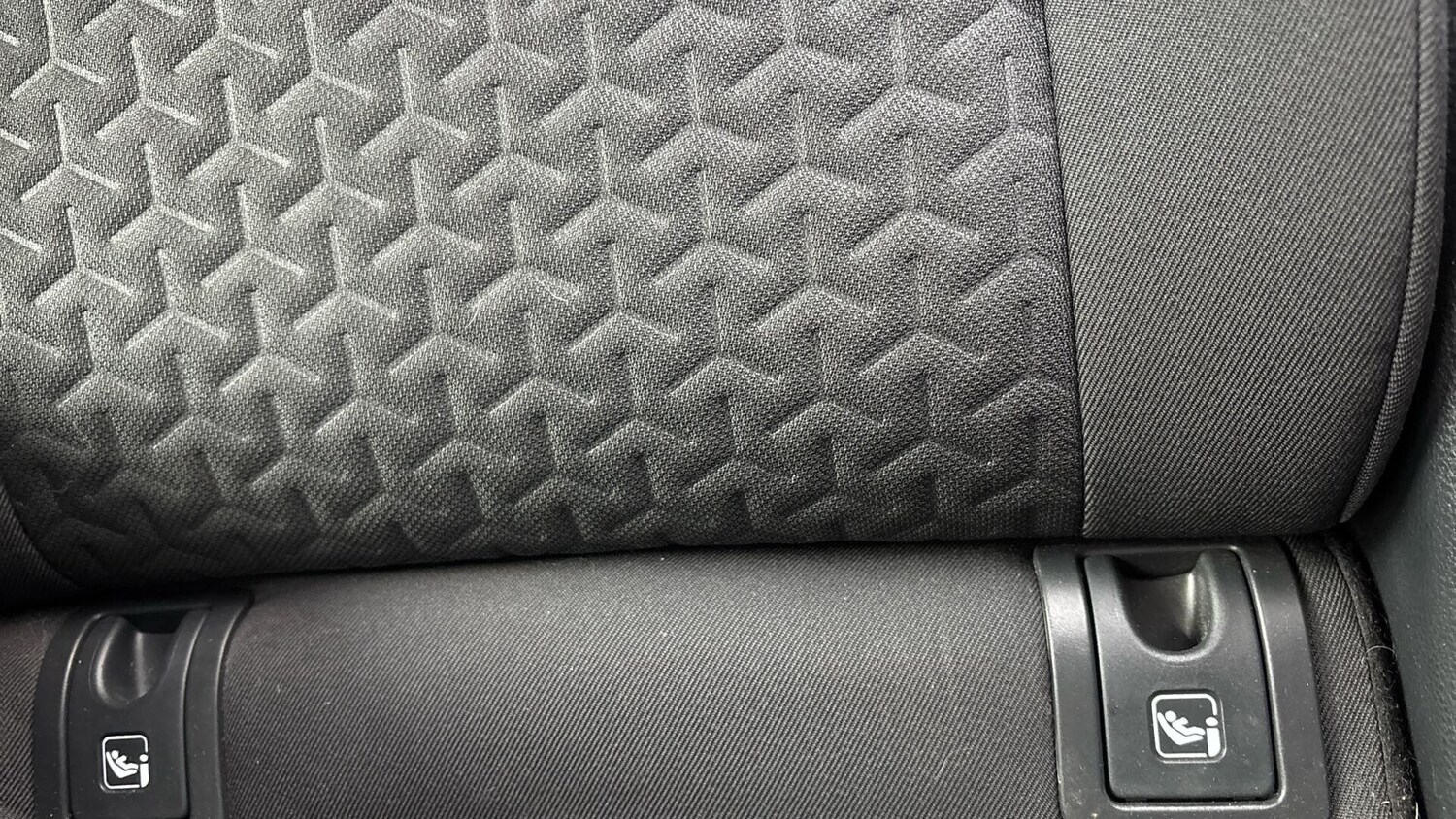 Used Toyota Yaris Cross 2024 for sale - 76700913: Photo 51