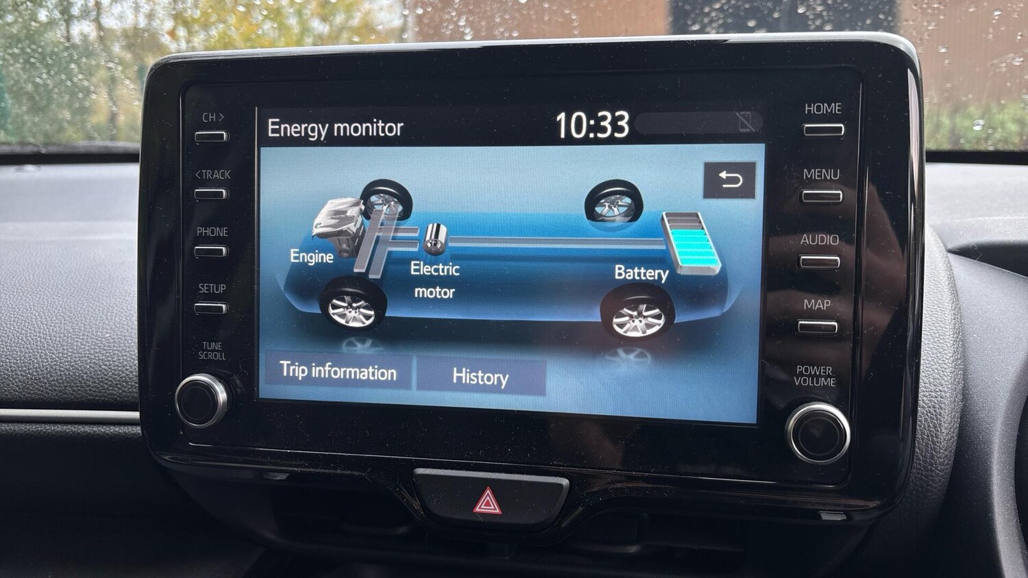 Used Toyota Yaris Cross 2024 for sale - 76700913: Photo 54