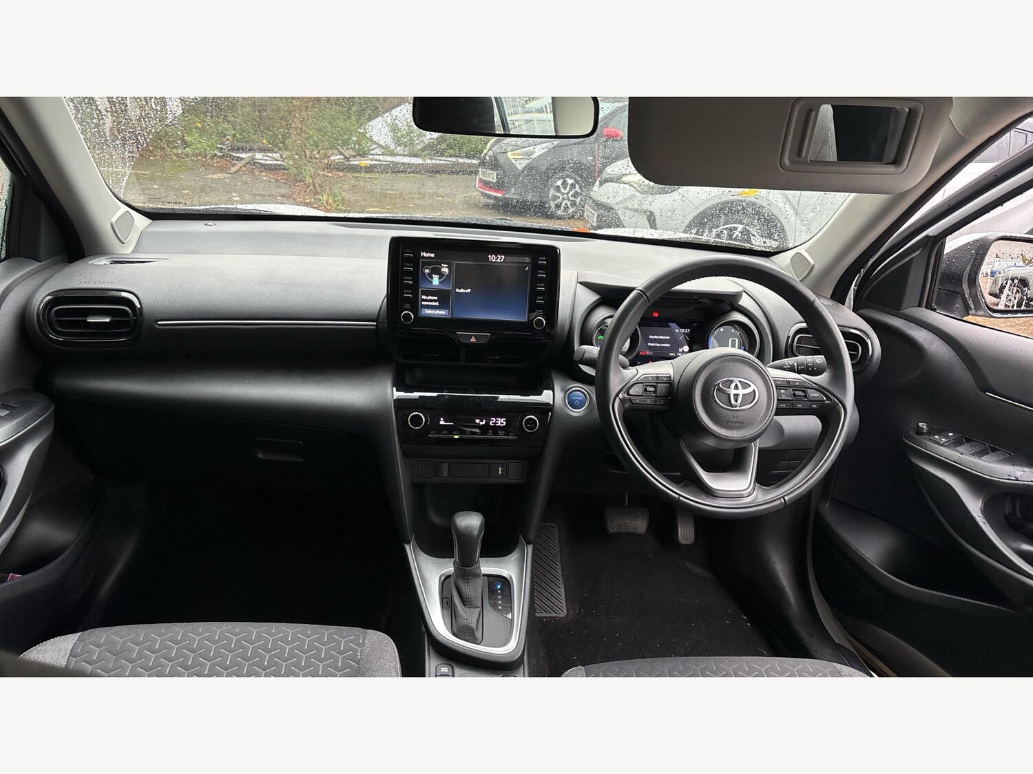 Used Toyota Yaris Cross 2024 for sale - 76700913: Photo 7