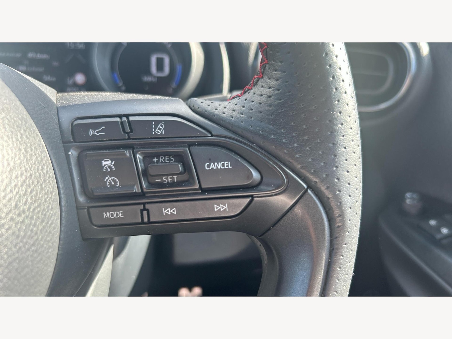 Used Toyota Yaris 2024 for sale - 76926747: Photo 28