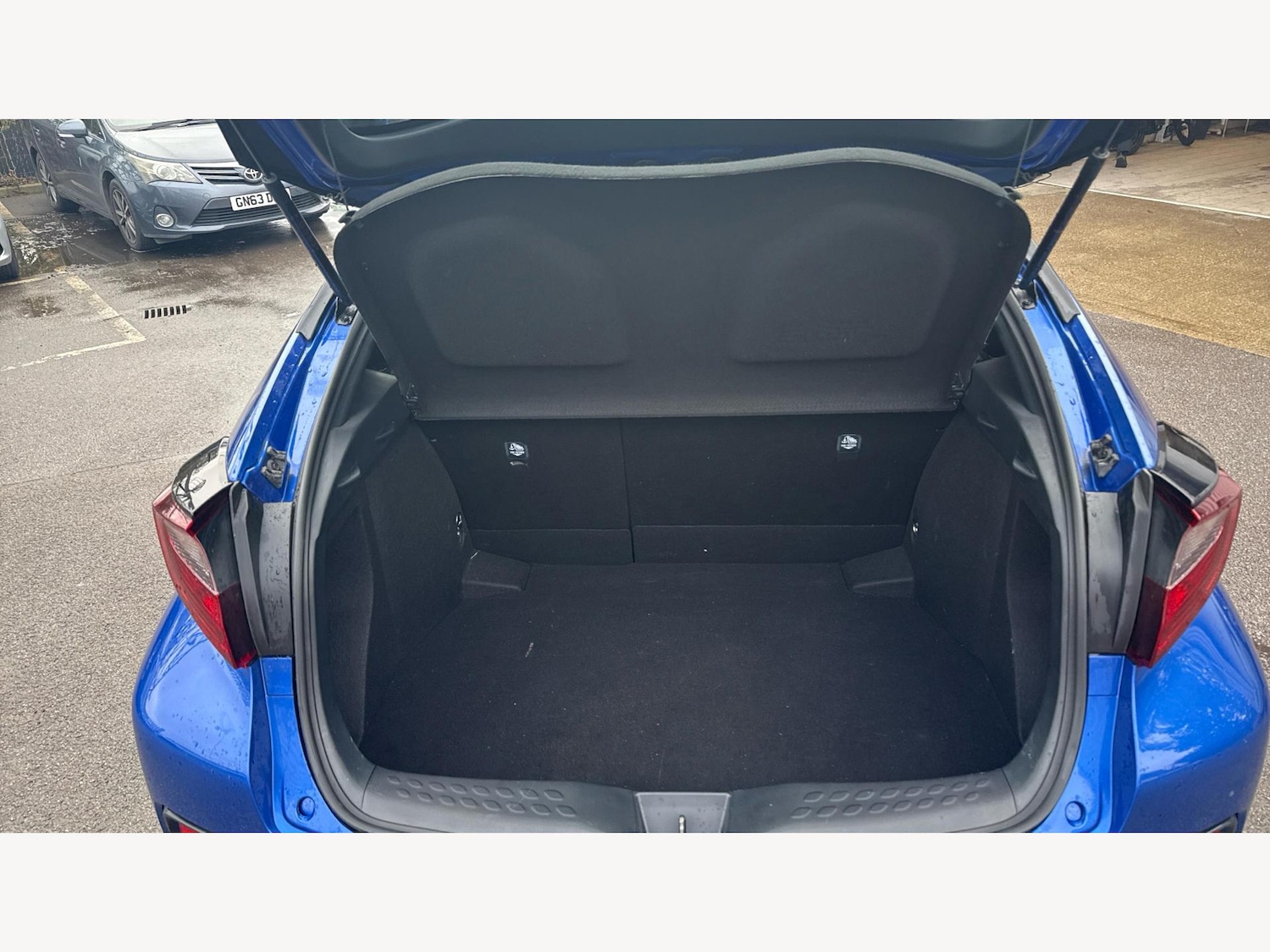 Used Toyota C-HR 2022 for sale - 76314734: Photo 16