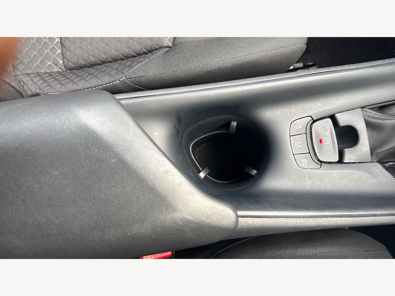 Used Toyota C-HR 2022 for sale - 76314734: Photo 32