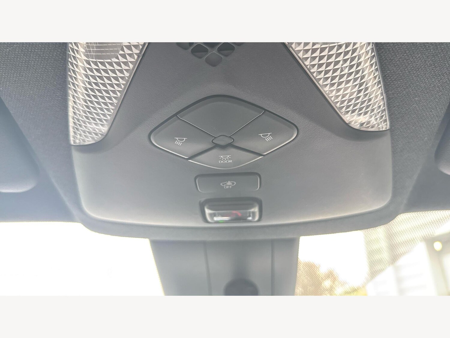 Used Toyota C-HR 2022 for sale - 76314734: Photo 34