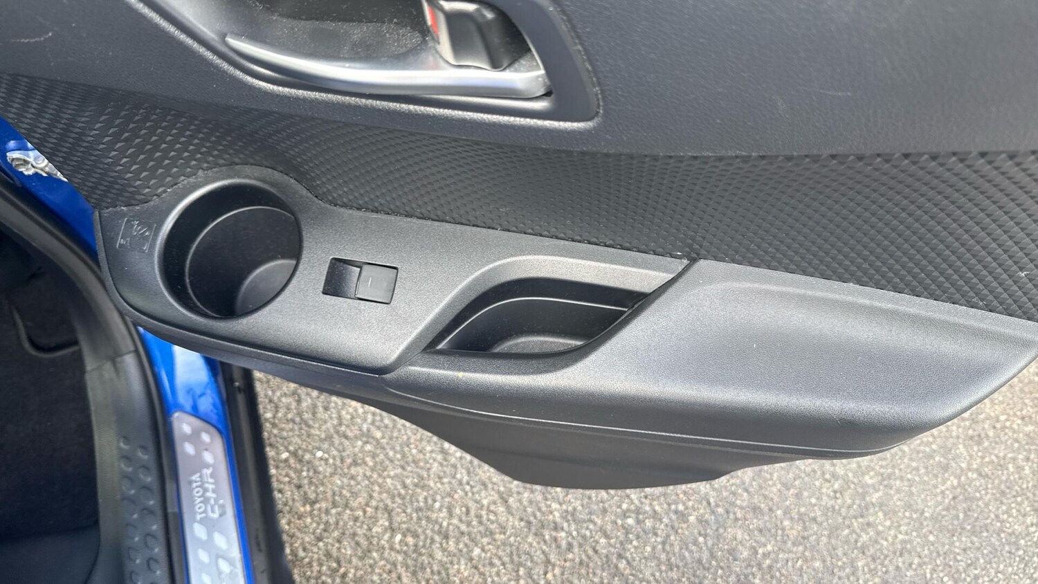 Used Toyota C-HR 2022 for sale - 76314734: Photo 45