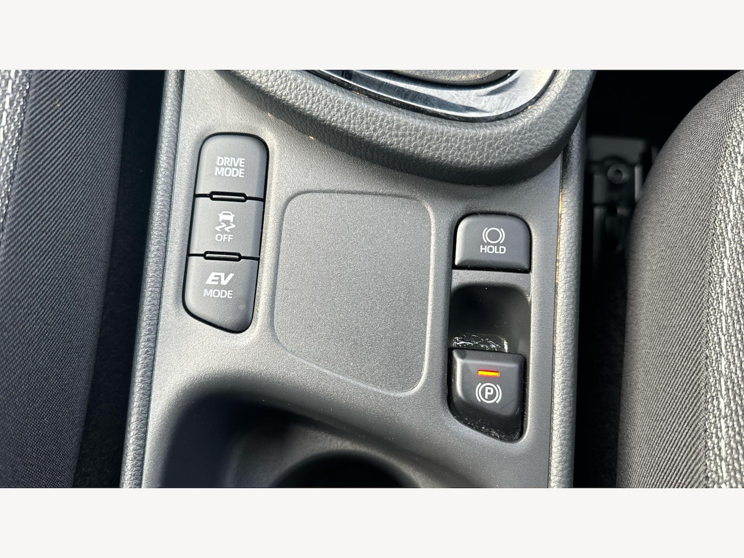 Used Toyota Yaris Cross 2025 for sale - 77424848: Photo 25