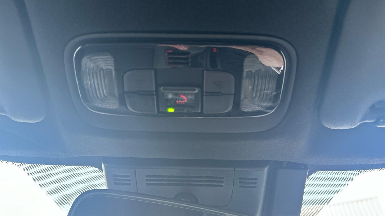 Used Toyota Yaris Cross 2025 for sale - 77424848: Photo 33