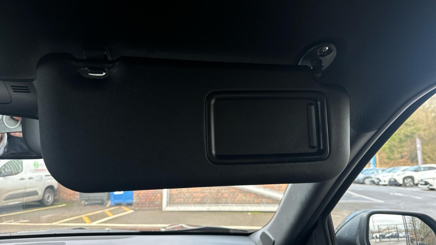 Used Toyota Yaris Cross 2025 for sale - 77424848: Photo 36