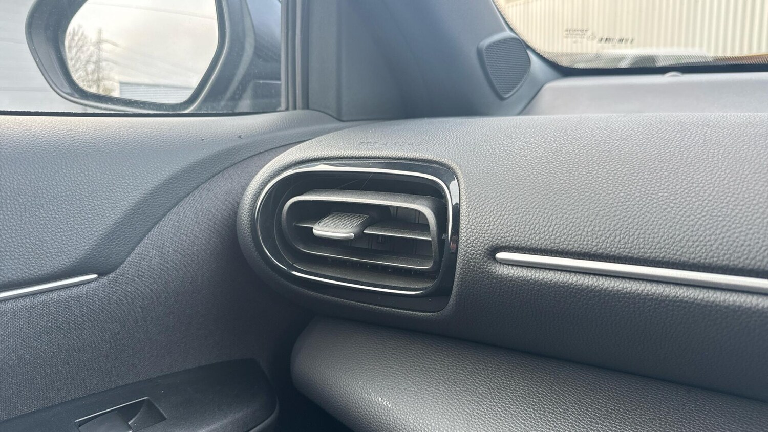 Used Toyota Yaris Cross 2025 for sale - 77424848: Photo 38