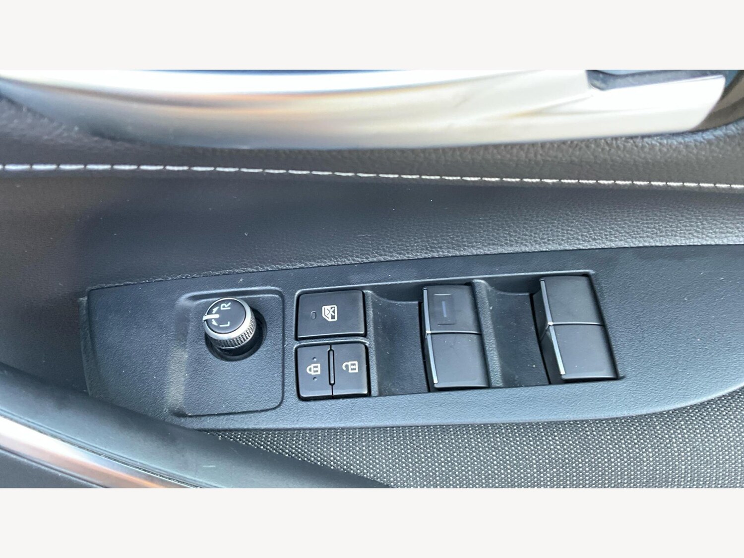 Used Toyota Corolla 2023 for sale - 76099109: Photo 39