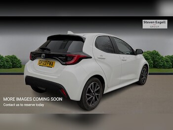 Used Toyota Yaris 2023 for sale - 77738310: Photo