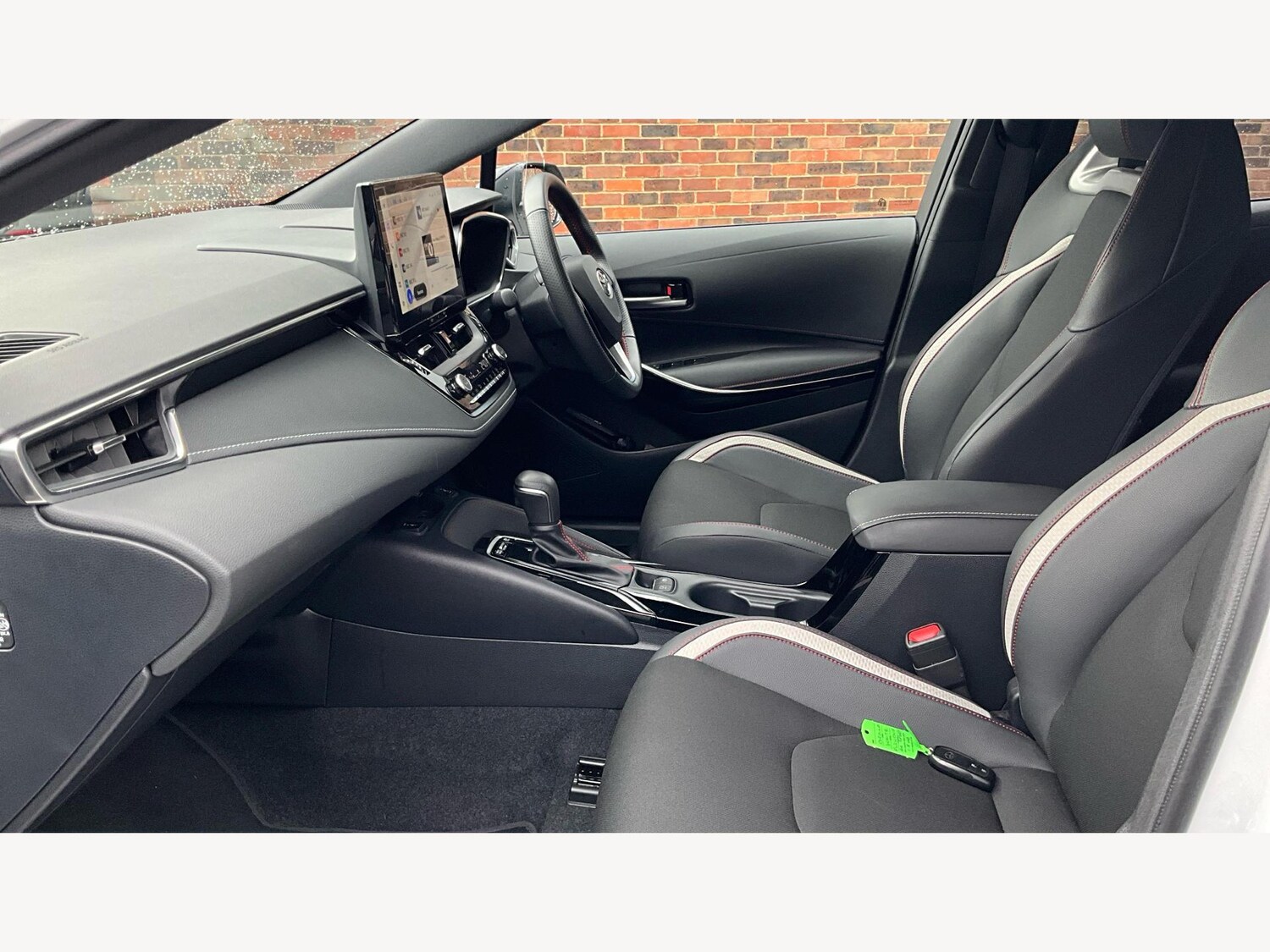 Used Toyota Corolla 2024 for sale - 76377762: Photo 12