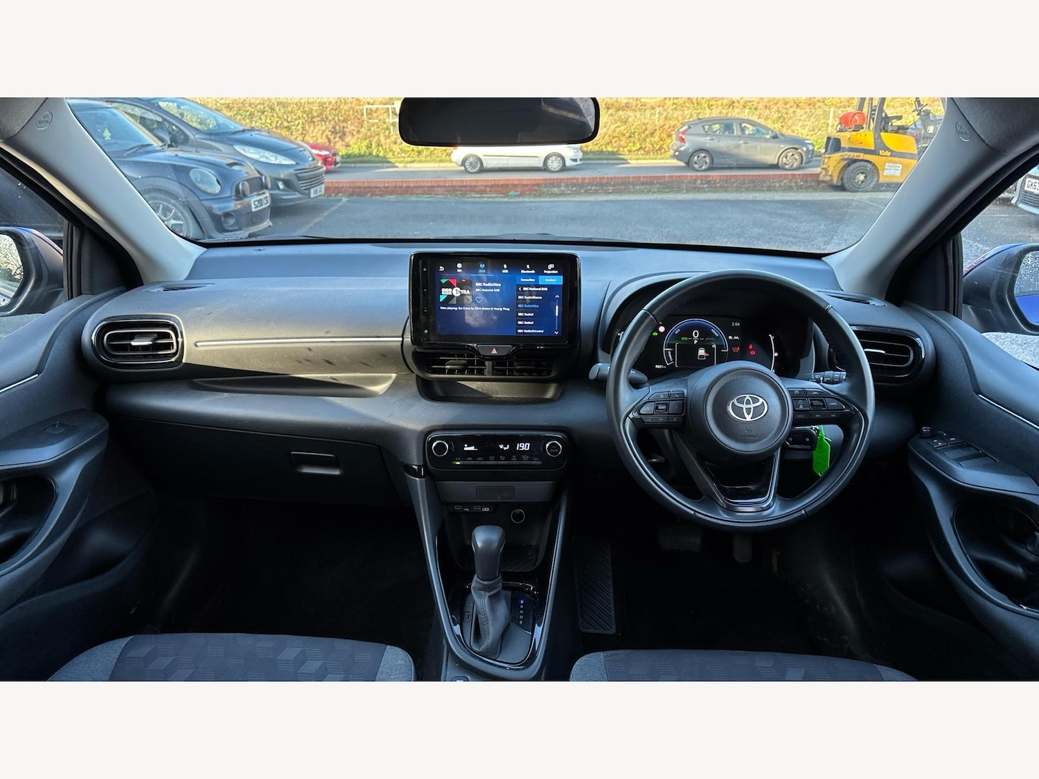 Used Toyota Yaris 2024 for sale - 77238562: Photo 7