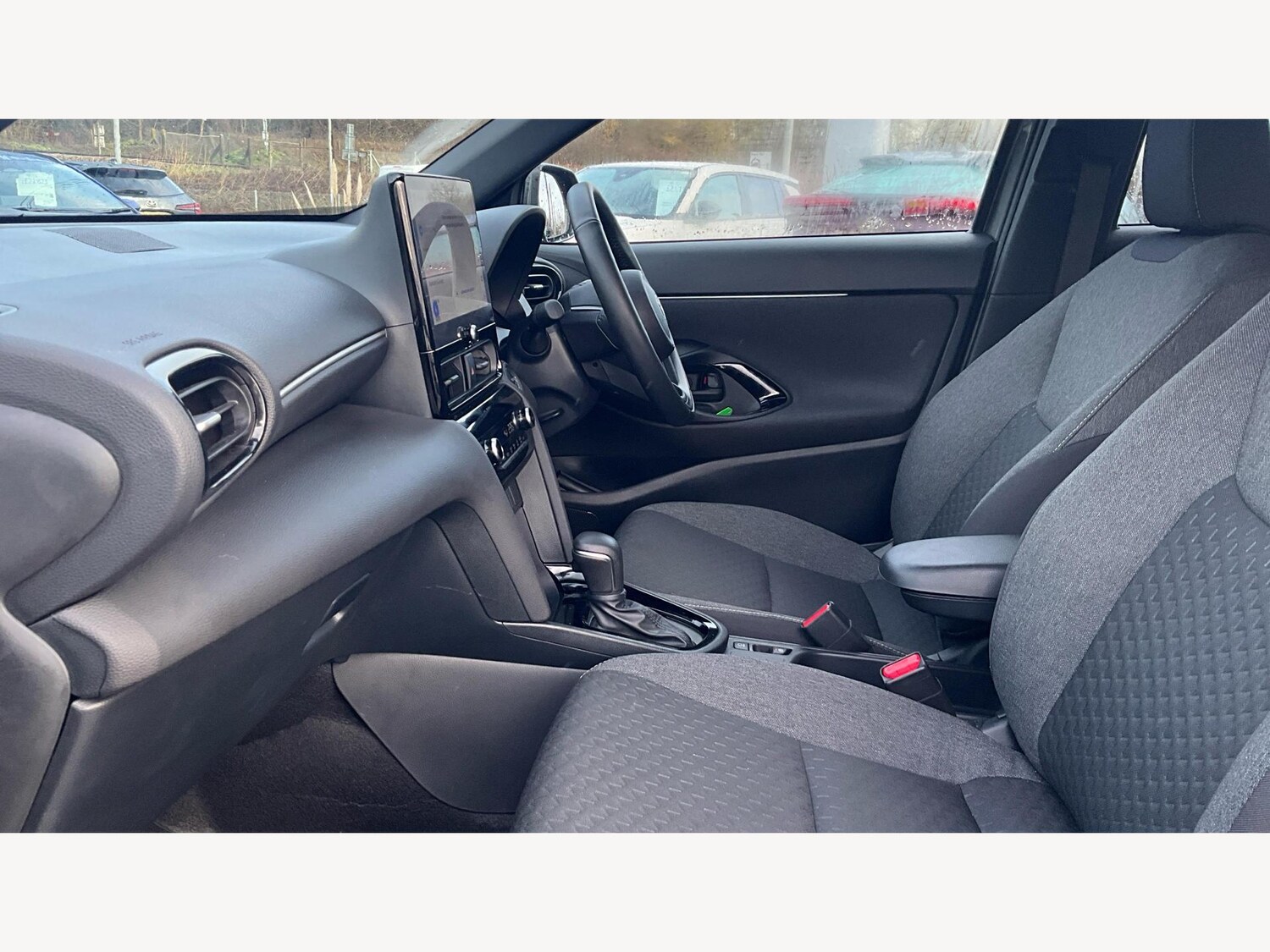 Used Toyota Yaris Cross 2025 for sale - 77537258: Photo 12