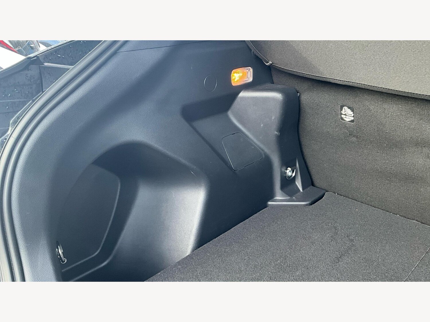 Used Toyota Yaris Cross 2025 for sale - 77537258: Photo 30