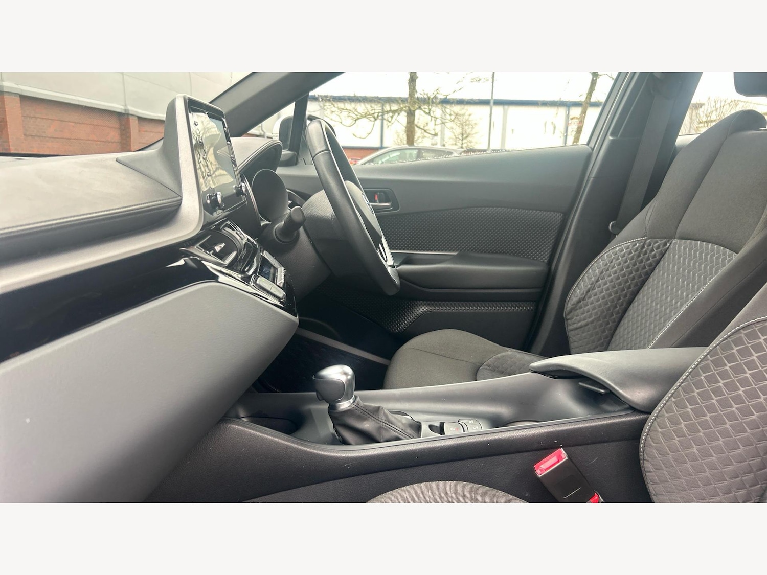 Used Toyota C-HR for sale - 77424815: Photo 12