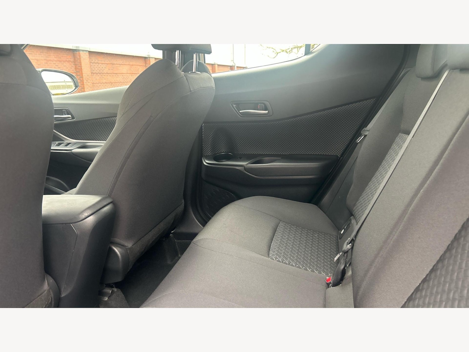 Used Toyota C-HR for sale - 77424815: Photo 15