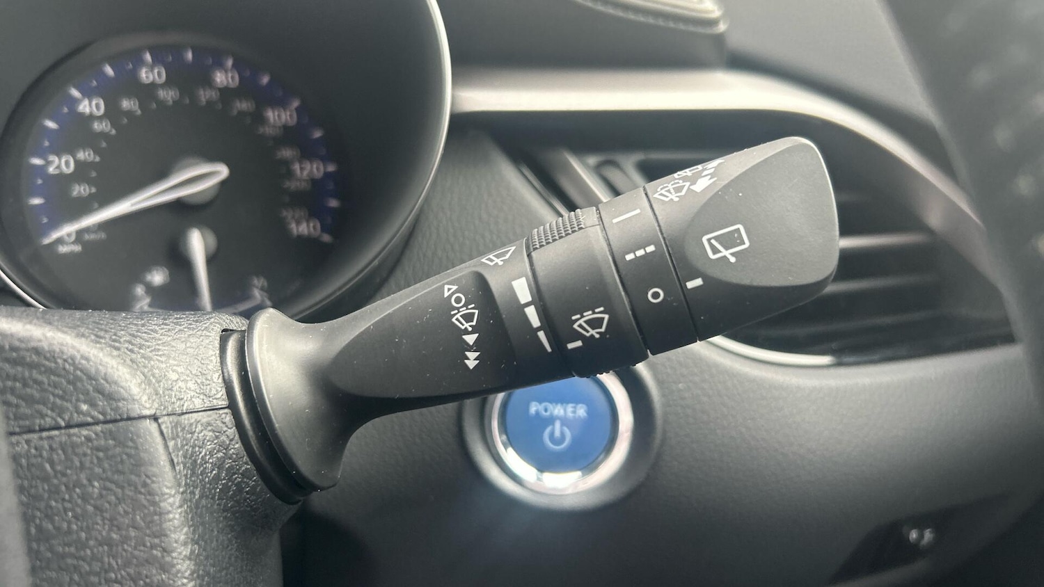 Used Toyota C-HR for sale - 77424815: Photo 32