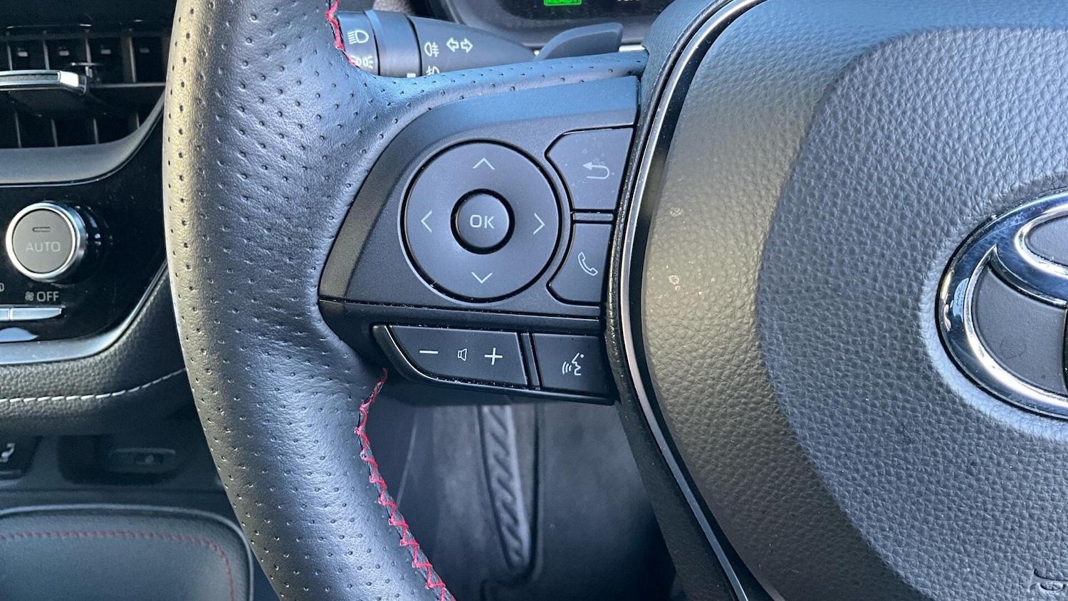 Used Toyota Corolla 2023 for sale - 76832681: Photo 38