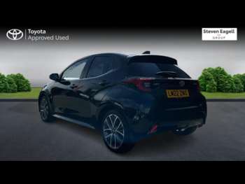 Used Toyota Yaris 2022 for sale - 74908393: Photo