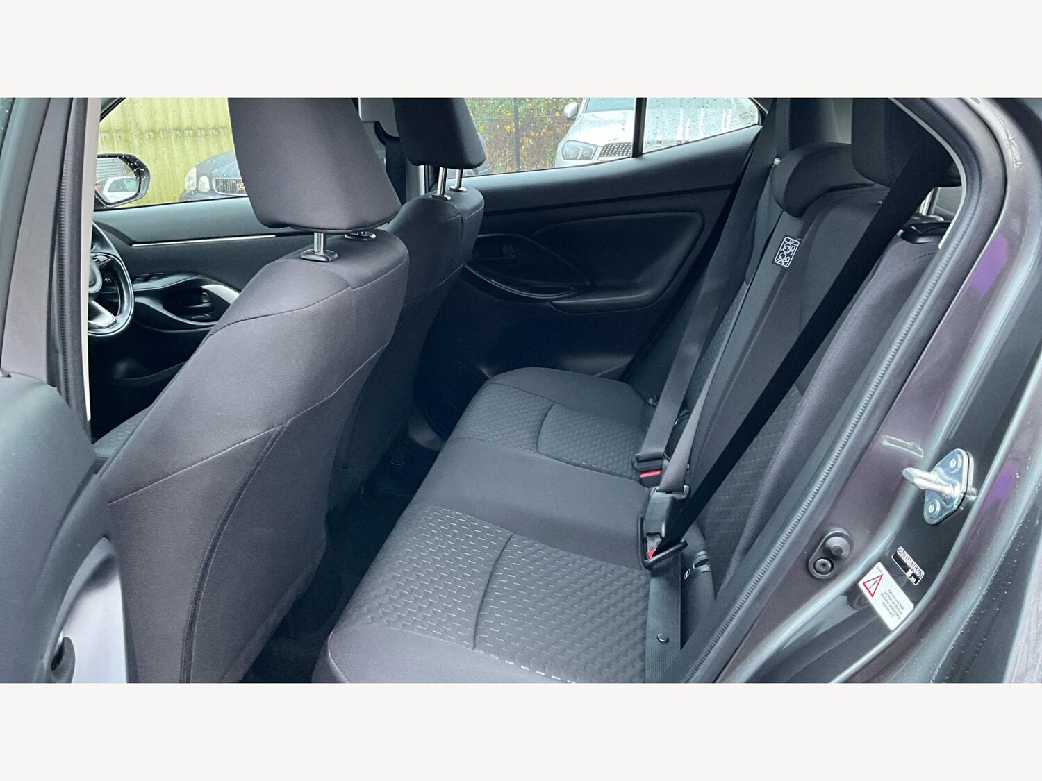 Used Toyota Yaris Cross 2024 for sale - 77074641: Photo 15