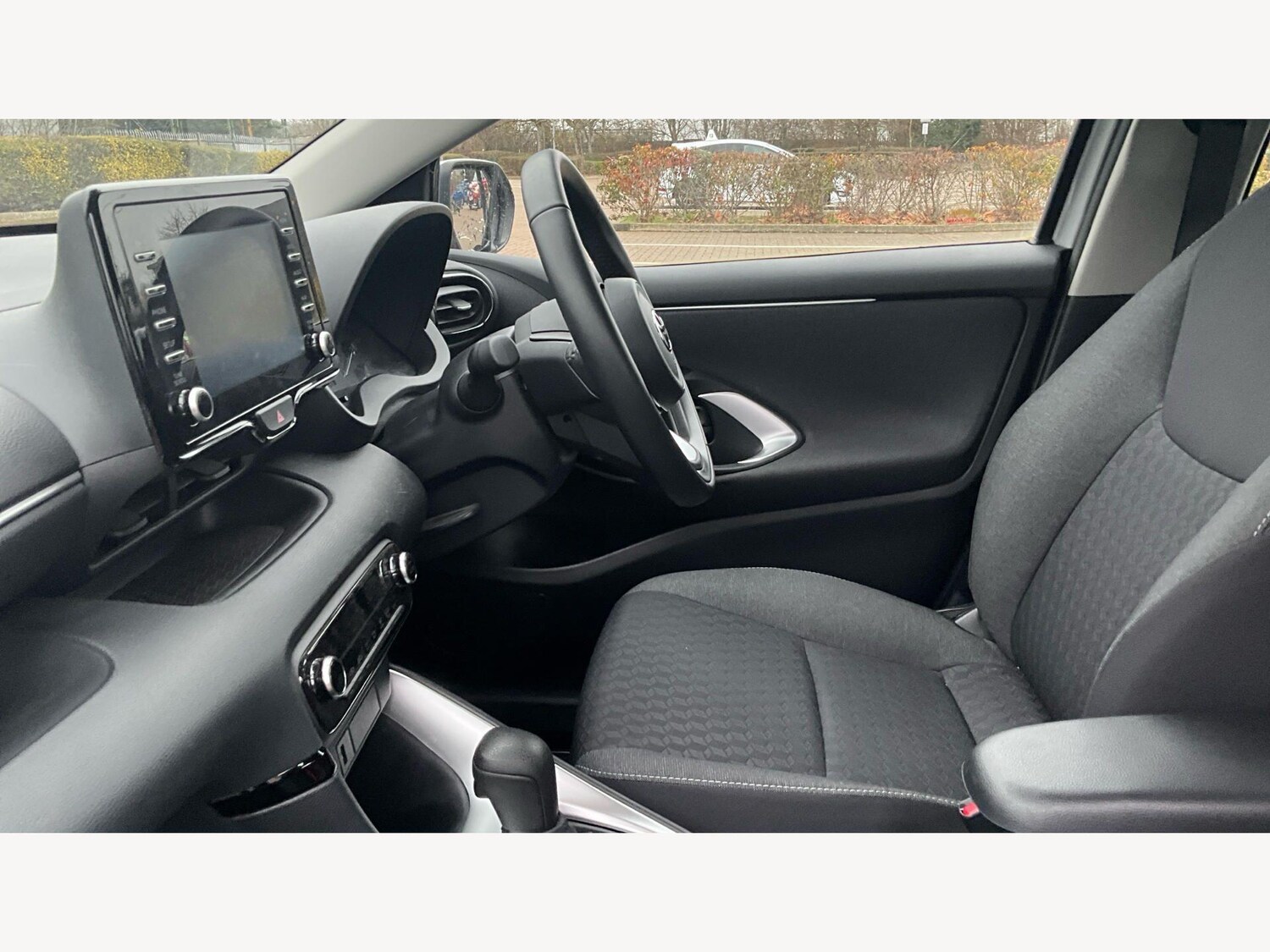 Used Toyota Yaris for sale - 77853170: Photo 12