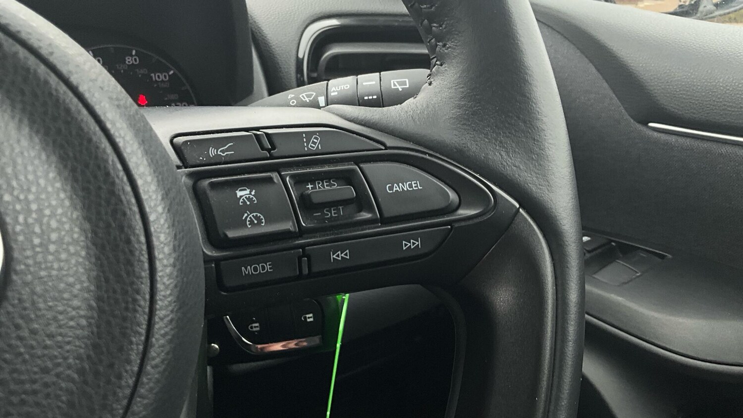 Used Toyota Yaris for sale - 77853170: Photo 33