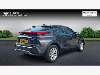 Used Toyota C-HR 2025 for sale - 79440990: Photo