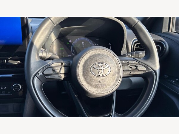 Used Toyota Yaris Cross 2025 for sale - 76095174: Photo 10