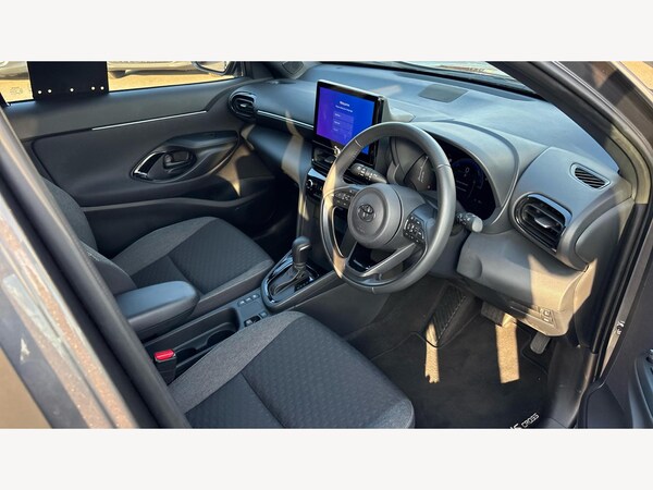 Used Toyota Yaris Cross 2025 for sale - 76095174: Photo 13