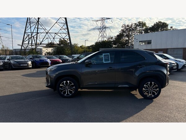 Used Toyota Yaris Cross 2025 for sale - 76095174: Photo 19