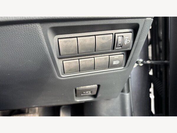 Used Toyota Yaris Cross 2025 for sale - 76095174: Photo 24