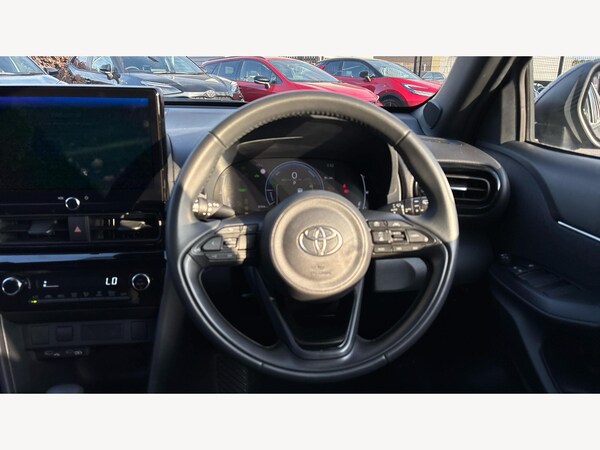 Used Toyota Yaris Cross 2025 for sale - 76095174: Photo 8