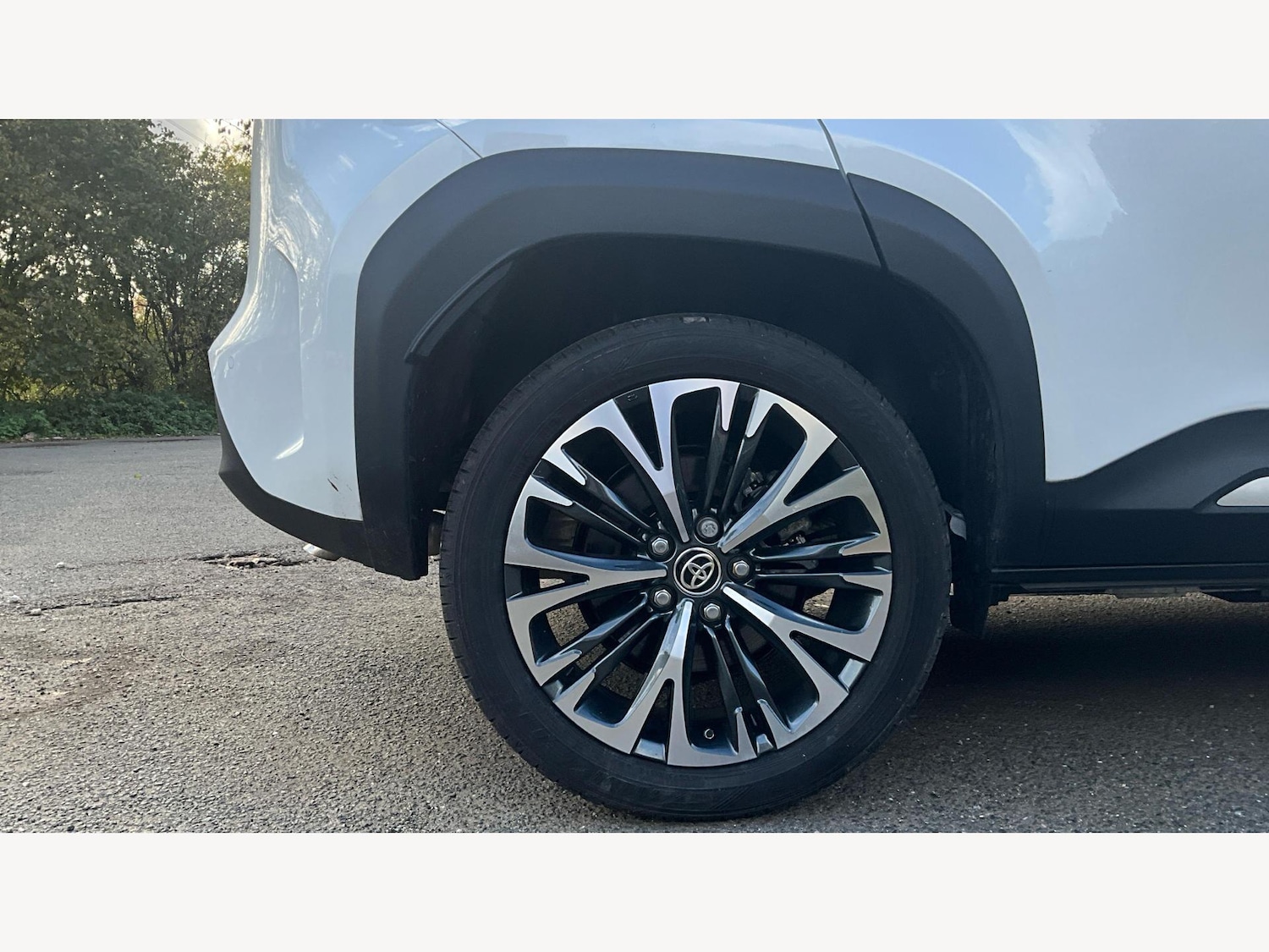 Used Toyota Yaris Cross 2024 for sale - 76584838: Photo 20