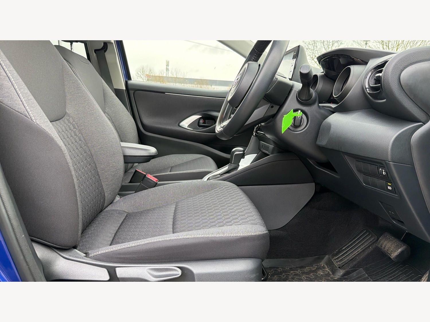 Used Toyota Yaris 2023 for sale - 77645957: Photo 13