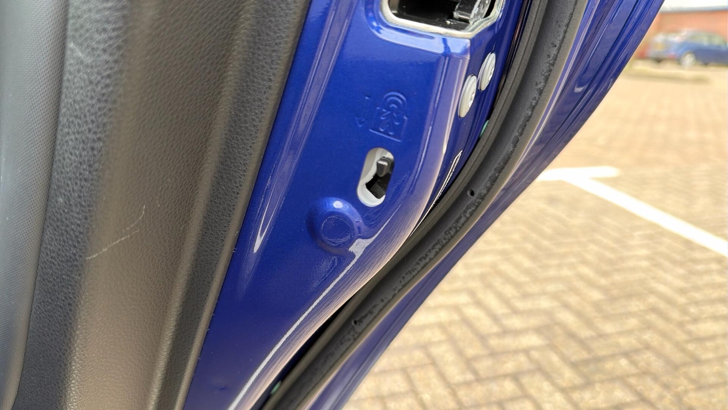 Used Toyota Yaris 2023 for sale - 77645957: Photo 50