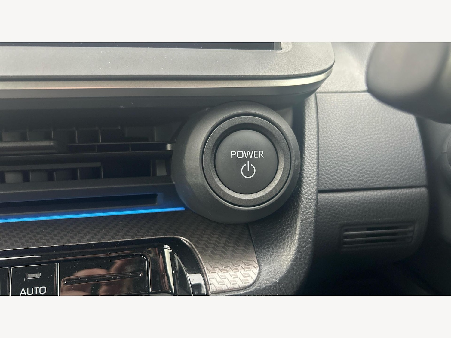 Used Toyota Prius 2025 for sale - 77029378: Photo 29