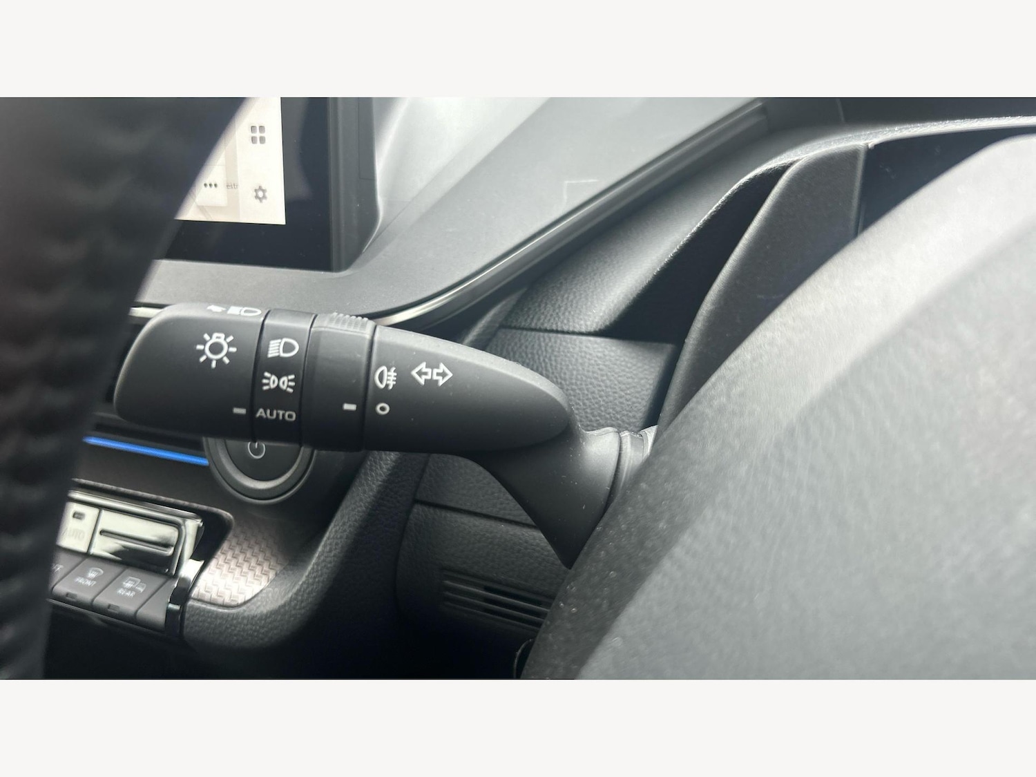 Used Toyota Prius 2025 for sale - 77029378: Photo 30