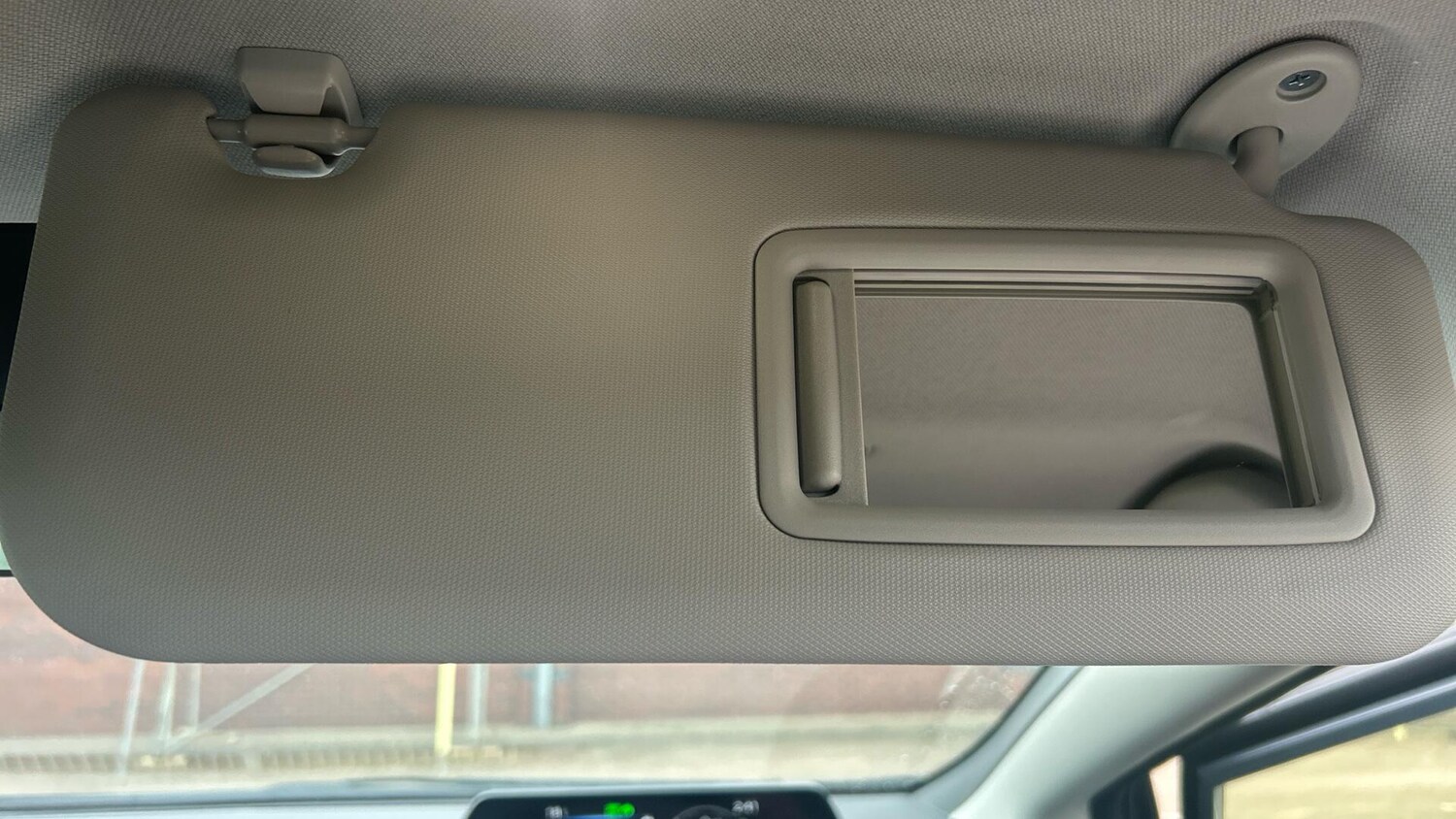 Used Toyota Prius 2025 for sale - 77029378: Photo 40