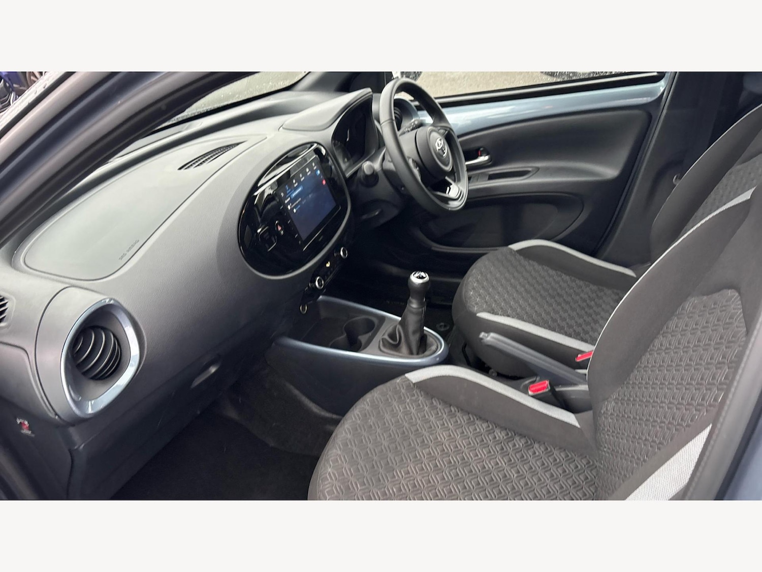 Used Toyota Aygo X 2025 for sale - 77103663: Photo 12